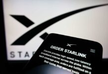 Mobile device displaying Starlink internet service information