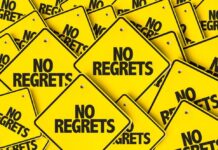 American Idol Has NO REGRETS After Horrifying Crash A collection of yellow signs displaying the phrase 'No Regrets'