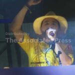 Colombian presidential candidate De La Espriella concludes his campaign