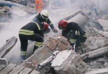 Ground Zero Truth? 170,000 Pages Released Rescue workers search rubble at a disaster site