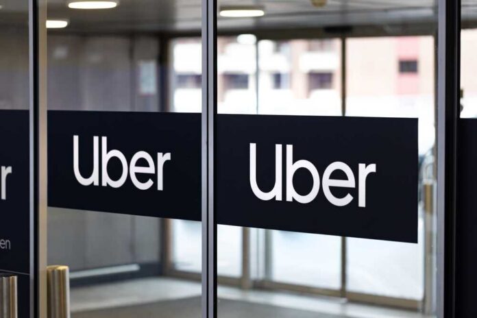 Frankfurt,,Hesse,,Germany,-,14,11,2025:,Some,Uber,Signs Sign showing Lyft and Uber pickup location.